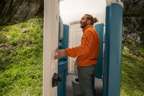 Portable bathroom rental in Edcouch, TX